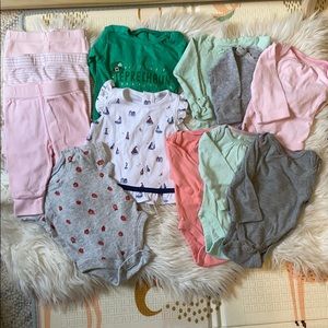 12 piece bundle - Newborn & 0-3 months - Carter’s